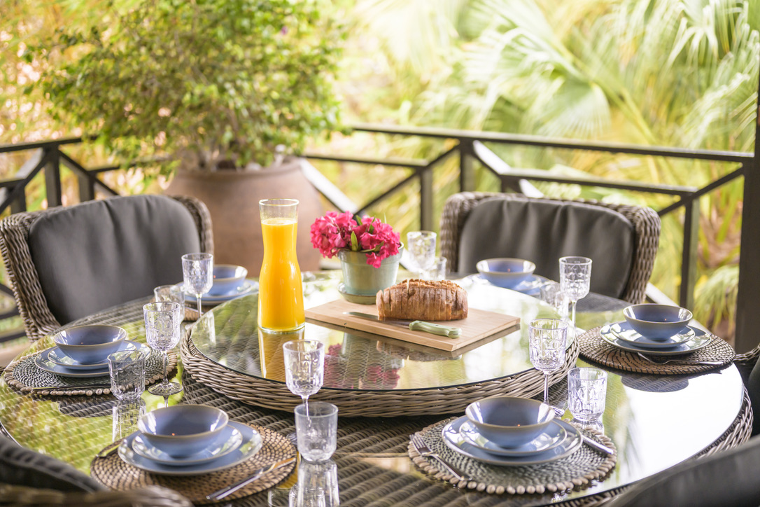 Breakfast table on the terrace at Bayside Hill